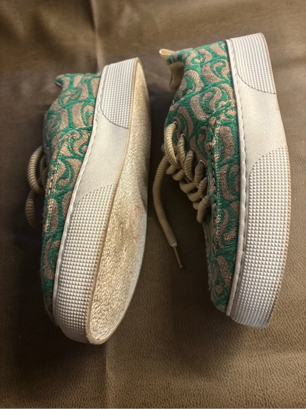 Source Unknown Green and Beige Men Boat Shoes